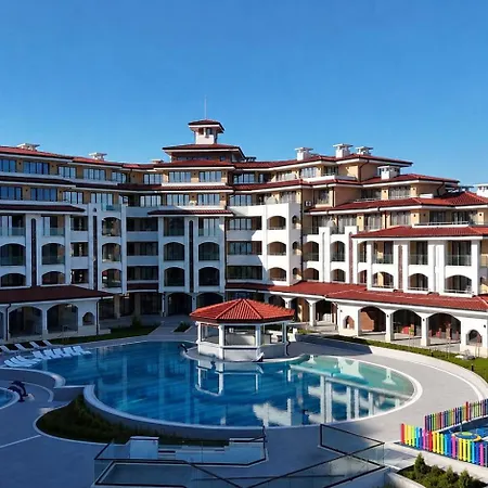 Solemare Luxury 2 Bedroom I Апартамент